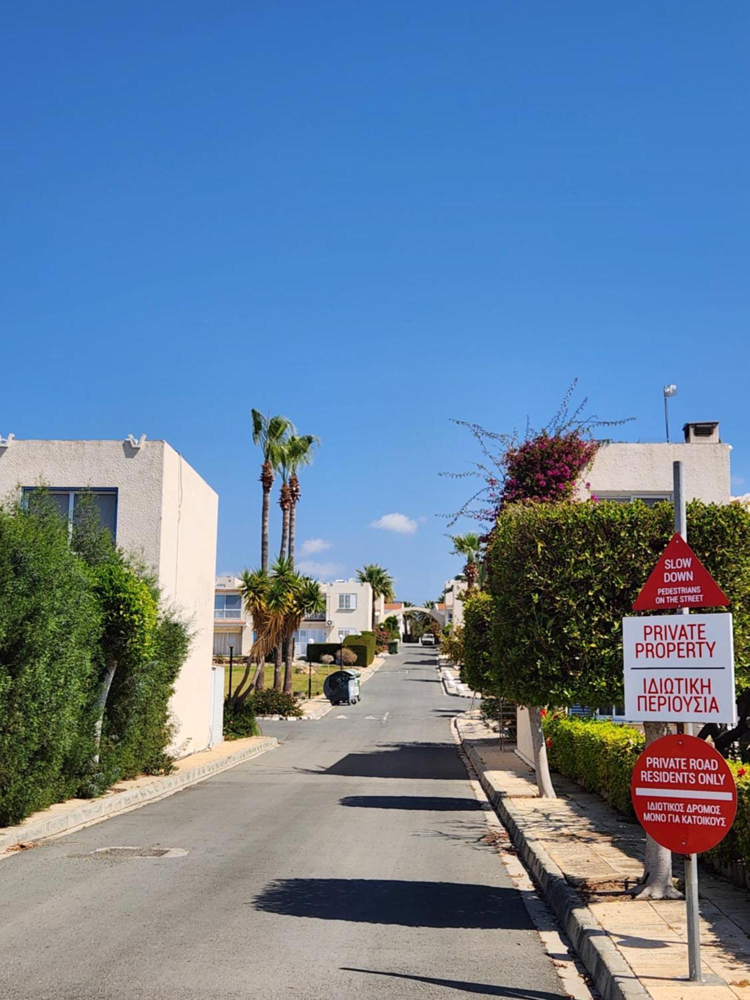 Ocean Pearl Apartment Peyia Exterior foto